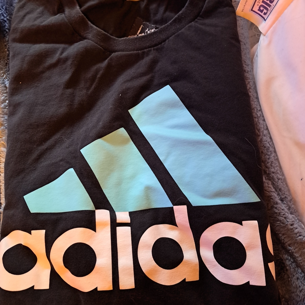 Adidas XL Short Sleeve Shirt With Blue Logo